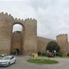 Una de las puertas de acceso de la muralla de la Ávila.