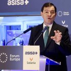 Alfonso Fernández Mañueco, en el Fórum Europa de Nueva Economía Fórum.