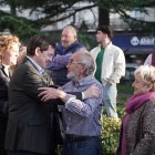 El candidato del Partido Popular de Castilla y León a la reelección como Presidente de la Junta, Alfonso Fernández Mañueco, interviene en la Plaza de Poniente de Valladolid.