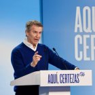 Feijóo interviene en el mitin de campaña en La Bañeza.