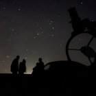 AstroParedes se prepara para el eclipse solar de agosto