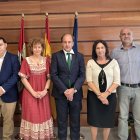 El consejero de Agricultura, Ganadería, Medio Rural y Política Ambiental, Joaquín Antonio Pino, mantiene una reunión de trabajo con responsables del Colegio Oficial de Ingenieros Técnicos Forestales