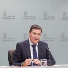 El consejero de Economía y Hacienda y portavoz, Carlos Fernández Carriedo, comparece en rueda de prensa posterior al Consejo de Gobierno.