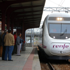 11-09-08 - César Sánchez - Llegada en pruebas del tren Alvia a Ponferrada (León), en su linea Vigo - Barcelona.