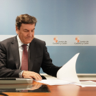 El consejero de Economía y Hacienda y portavoz, Carlos Fernández Carriedo, presenta la Contabilidad Regional de Castilla y León correspondiente al tercer trimestre de 2022. -ICAL