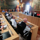 La Diputación de León durante el pasado pleno extraordinario en el que se dio paso a la primera resolución del Plan Provincial de Cooperación Municipal. - ICAL