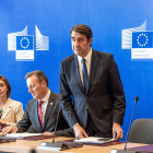 Suárez-Quiñones durante la reunión con el comisario de Medio Ambiente de la Comisión Europea en Bruselas.- ICAL
