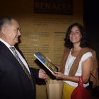 Una palentina visitante número 20.000 del 'Renacer' de Palencia - ICAL