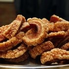Una bandeja de torreznos, imagen de archivo.- ICAL