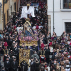 La Procesión de La Dolorosa, da inicio a la Semana Santa en la capital leonesa.- ICAL