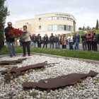 La Asociación Salamanca Memoria y Justicia realiza un acto de recuerdo y homenaje a los 143 fusilados y a todas las víctimas salmantinas
de la represión franquista - ICAL