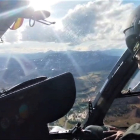 Labores aéreas de búsqueda del desaparecido.