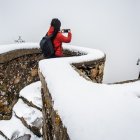 La nieve irrumpe con fuerza en la Peña de Francia (Salamanca)