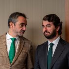 Juan García-Gallardo y David Hierro antes de la Junta de Portavoces de las Cortes