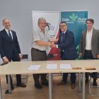 Caja Rural de Soria y la Federación de Castilla y León de Balonmano firman un convenio para impulsar el deporte base