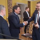 El consejero de Economía y Hacienda, Carlos Fernández Carriedo, durante el viaje a Baviera.