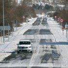 La nieve cubre la Montaña Central leonesa