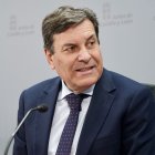 Carlos Fernández Carriedo en la presentación de la contabilidad regional.