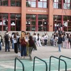 Estudiantes concentrados durante la celebración de las pruebas de la PAU, en el Campus de Valladolid.