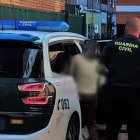 Mujer detenida por la sustracción de sus hijos.
