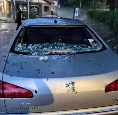 Daños provocados por una tormenta de granizo en la zona del hotel Kyomu Montaña Palentina de Velilla del Río Carrión