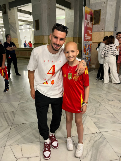 María Caamaño Múñez junto a Álex Baena