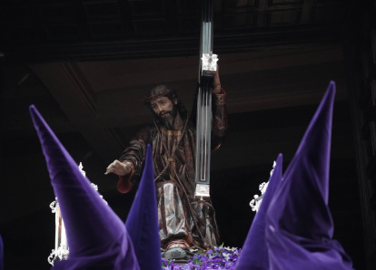 Vía Crucis Procesional de la cofradía penitencial de Nuestro Padre Jesús Nazareno