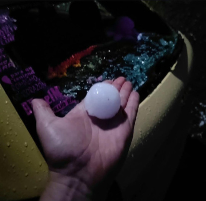 Daños provocados por una tormenta de granizo en la zona del hotel Kyomu Montaña Palentina de Velilla del Río Carrión