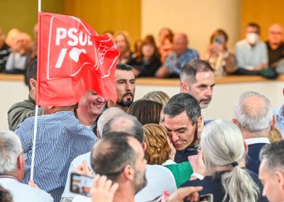 Un momento del mitin de Pedro Sánchez en Burgos.
