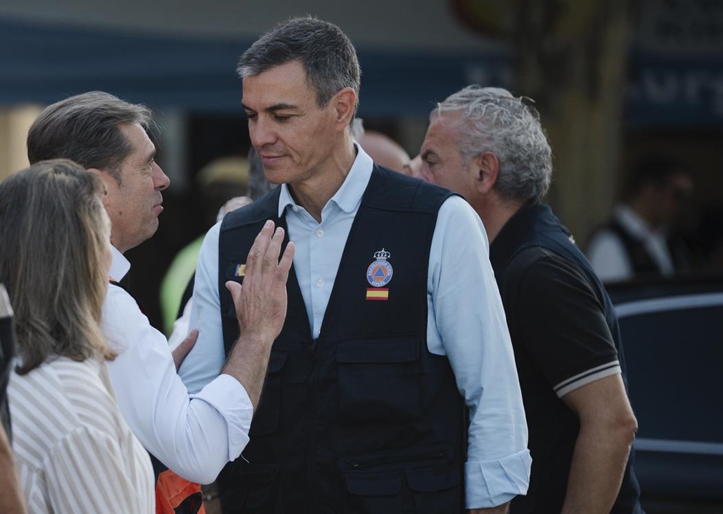 Ma Ru La El alcalde de Navaluenga (Ávila):
